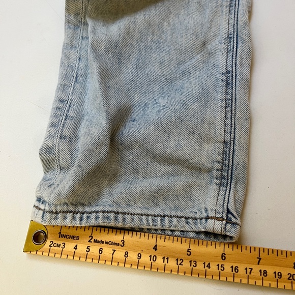 American Eagle Women's Baggy Jean Light Wash Destroyed Denim Blue Size 00 - Picture 12 of 15